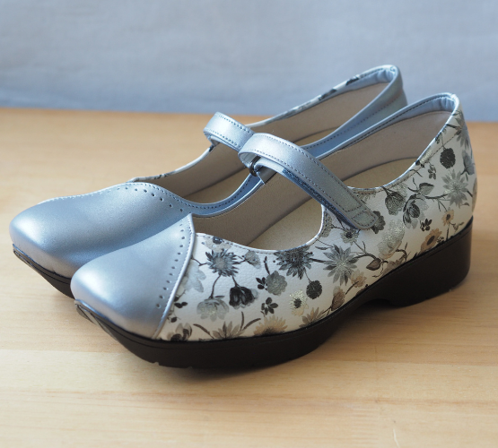 型番 1059シルバー/シルバー柄